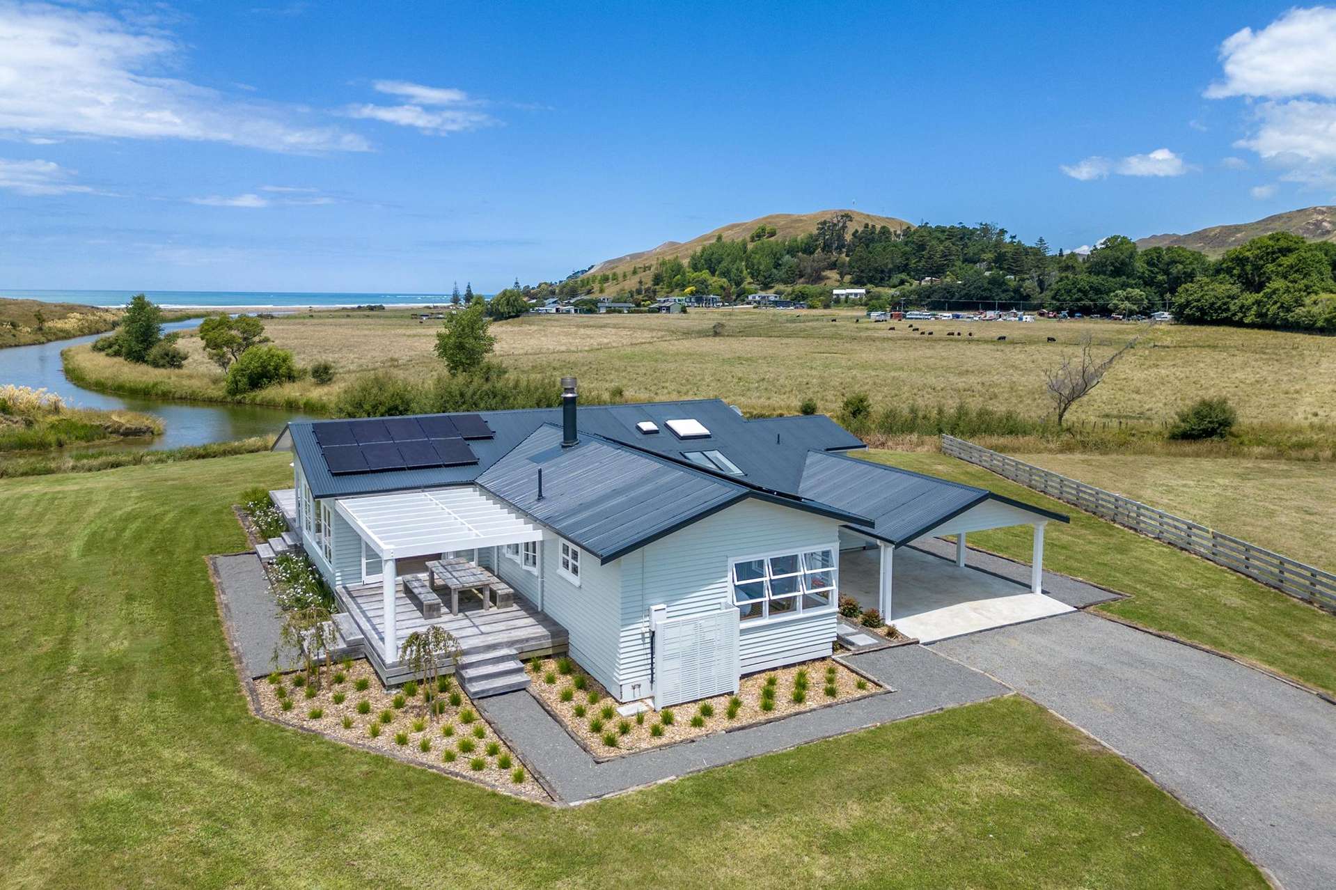 54 Punawaitai Road Pourerere_0