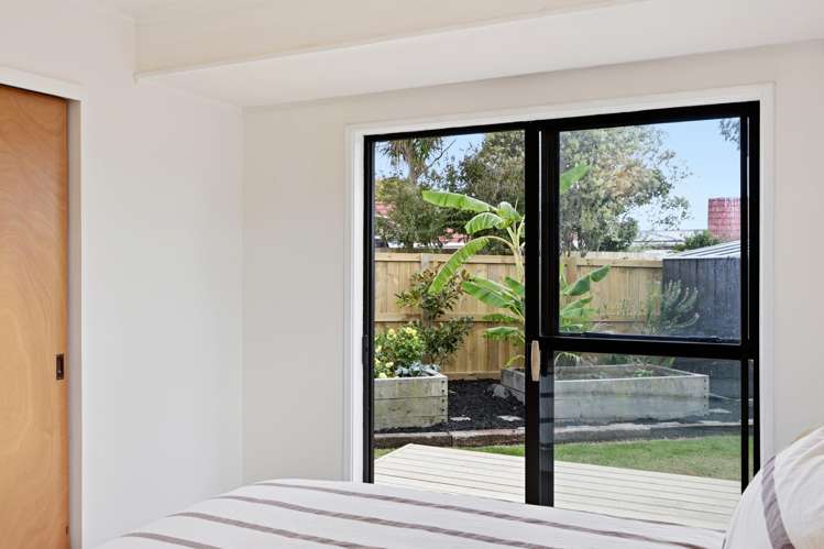 1 Quo Vadis Place Red Beach_13