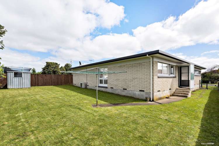 6 Lakeside Drive Pahurehure_10