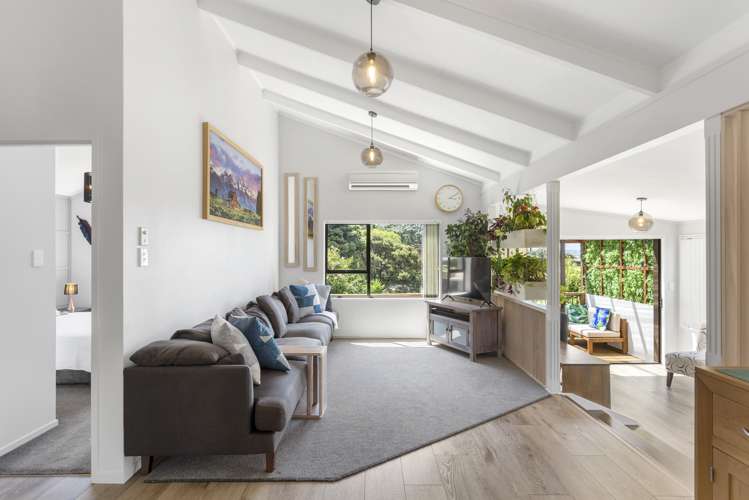 36 Elliston Crescent Stanmore Bay_16