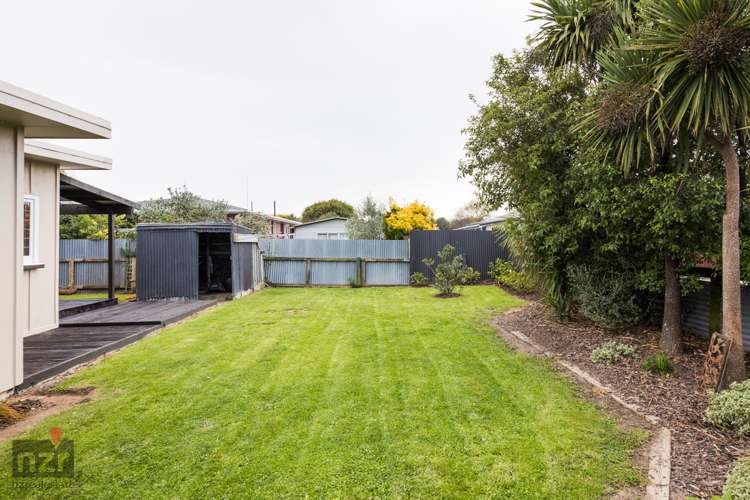 7 Trewin Street Feilding_17