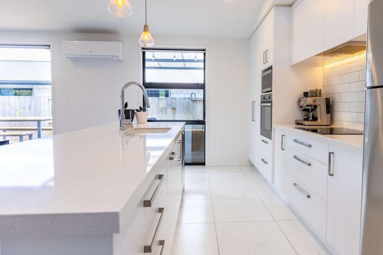 6 Nikorima Mews Pyes Pa_2