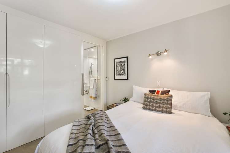 2/49 Curran Street Herne Bay_9