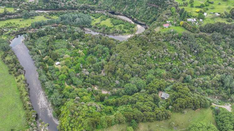 654 Kauaeranga Valley Road Thames_15