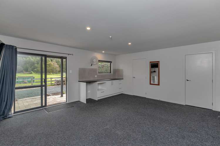 36 Layby Lane Te Kamo_24