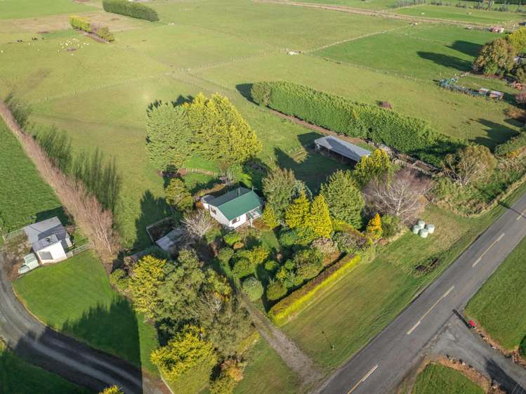 296 Flora Road East Makarewa_34