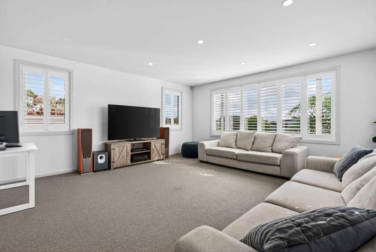 6 Giarni Place Karaka_27