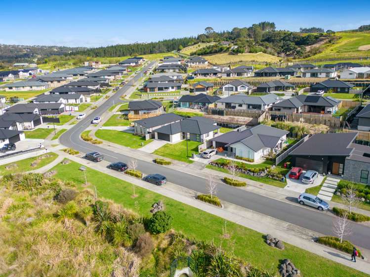 16 Urumaraki Avenue Helensville_27