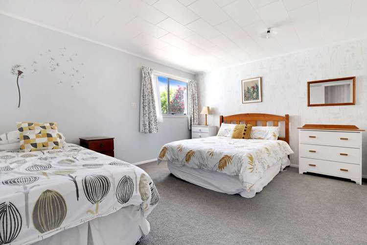 41 Roretana Drive Athenree_12