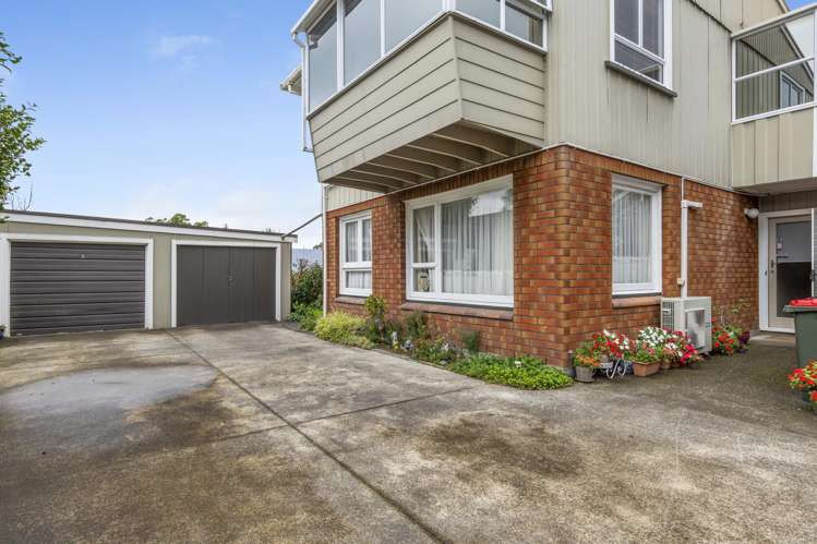 2/87 Brougham Street_0