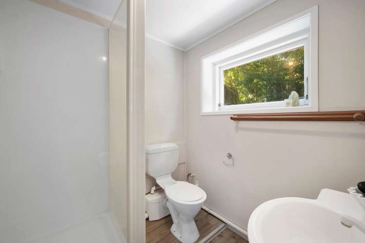 3 Inverness Road Western Heights_12