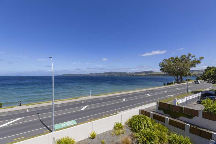 8/88 Lake Terrace Taupo_20