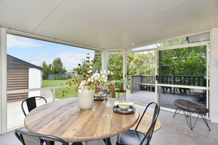 38 Railway Street Sefton_17