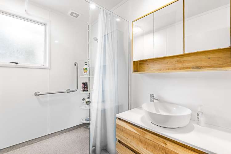 1/18 Matipo Road Te Atatu Peninsula_15