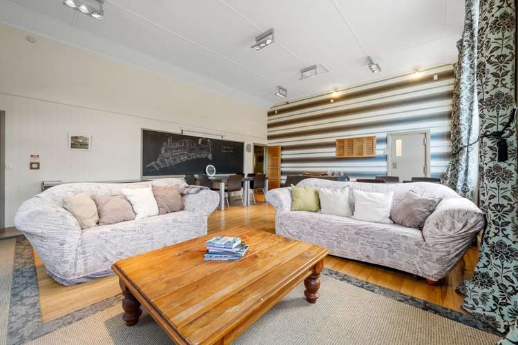 9125 Eton Street, Hyde Ranfurly_19