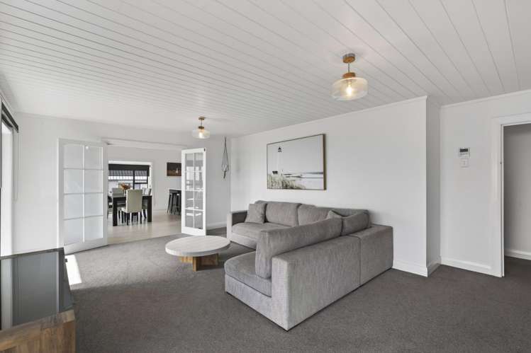 105 Parklands Avenue_2