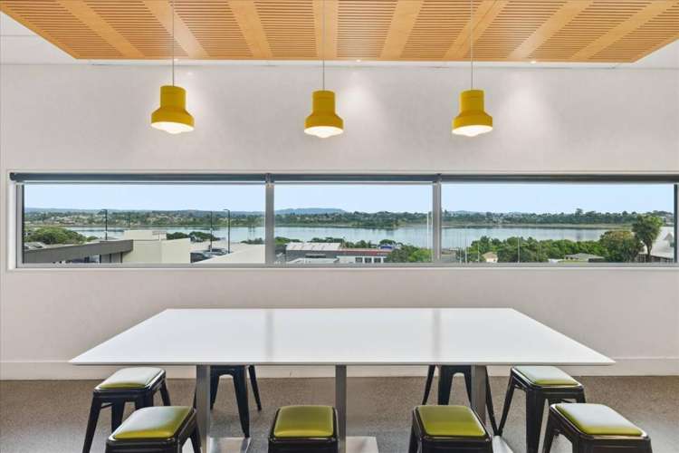 Part Level 1/247 Cameron Road Tauranga Central_6