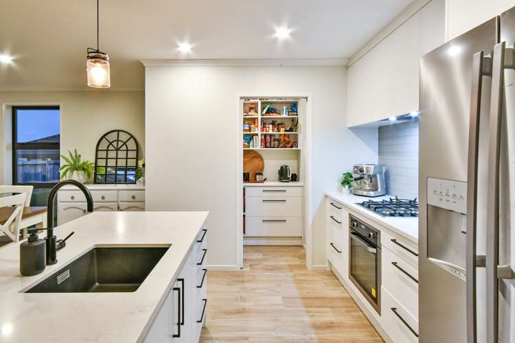 24 Calder Crescent Pokeno_5