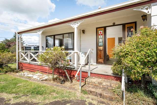 Cosy 2-Bedroom Home with Double Garage – Short-Term Rental