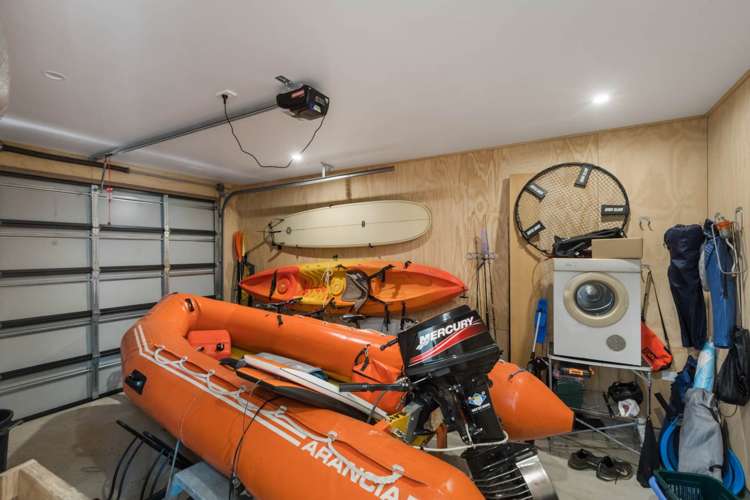 41 Beach Road Waihi Beach_32