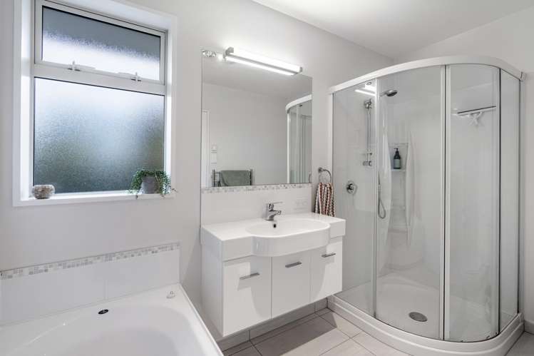 51 Carradale Avenue Broomfield_13