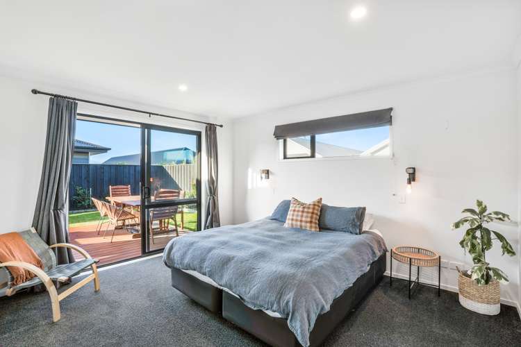 7 Biggles Place Lincoln_10