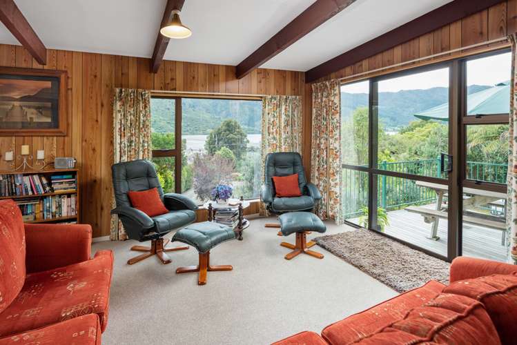 1716 Queen Charlotte Drive Anakiwa and Surrounds_9