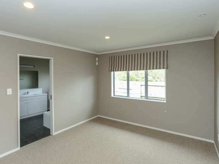 12 Highgrove Place Waipukurau and Surrounds_10