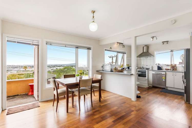 23 Chivalry Road Glenfield_8