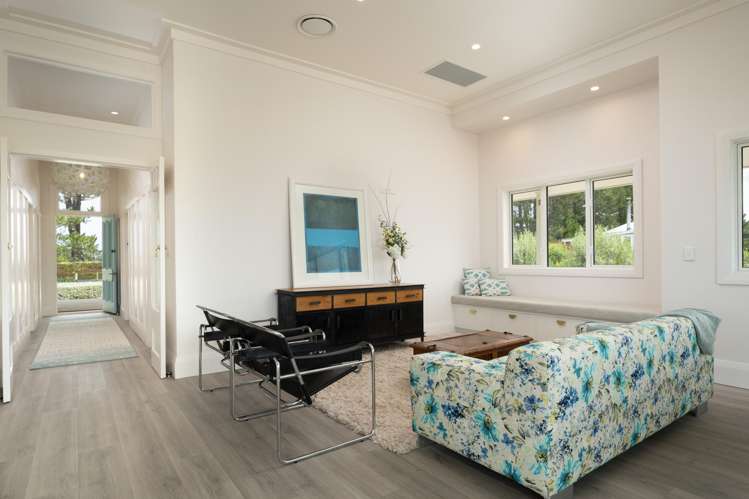 25 Bay End Rarangi_14