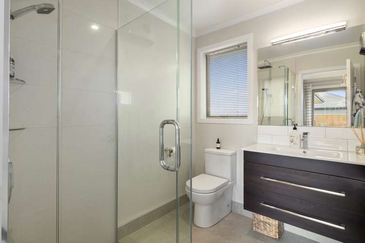 32 Wanderers Avenue Brightwater_10