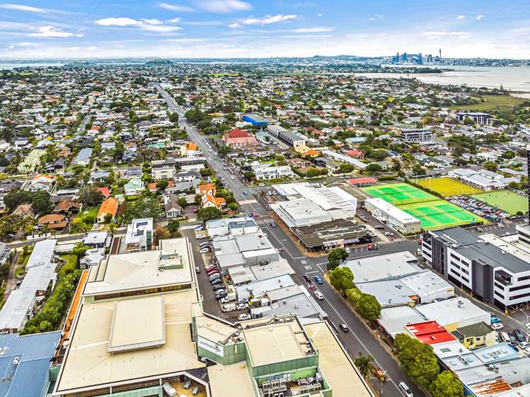 438 Lake Road Takapuna_15