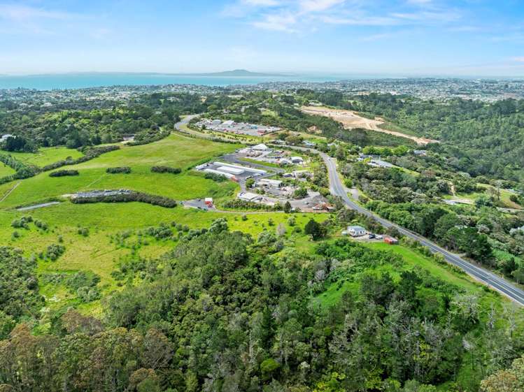 1201 East Coast Road Redvale_13