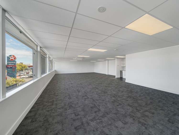 Unit 8/Unit 10/62 Riccarton Road Riccarton_1