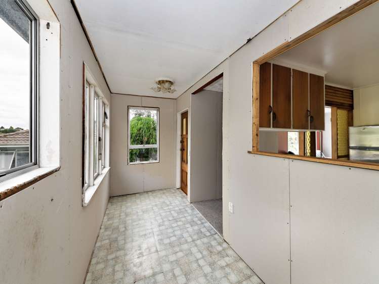 19 Leo Street Glen Eden_8