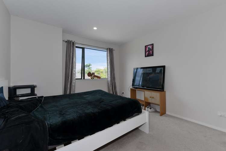 3/24 Tara Road Henderson_9