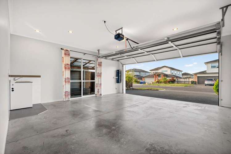 10 Shandon Street Flat Bush_35