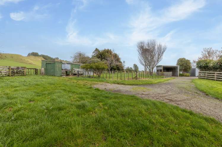 826 Mokau Road Urenui_25