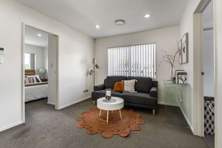 5b Ludlow Terrace Totara Vale_10