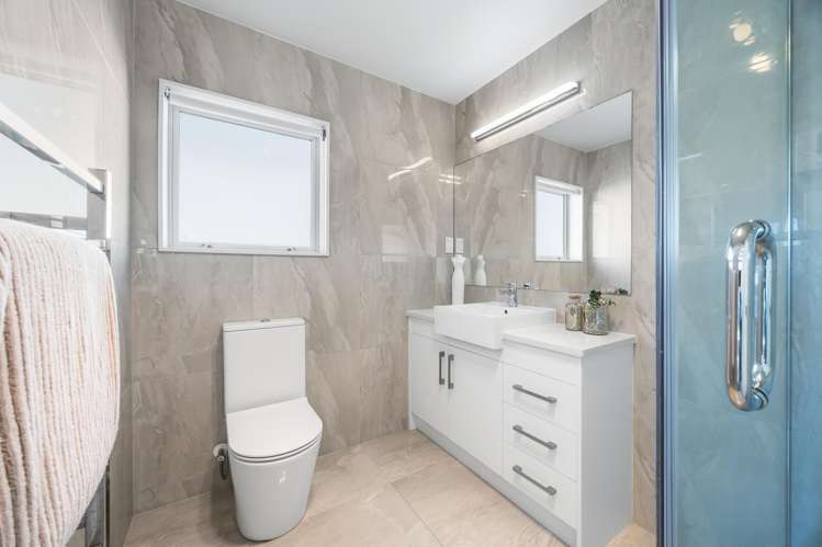 8 Ballinabreen Road Flat Bush_15