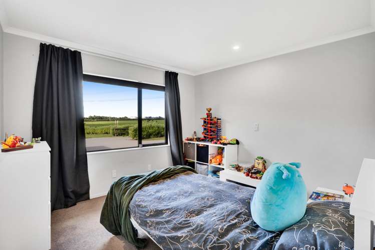 395 Manutahi Road Lepperton_14