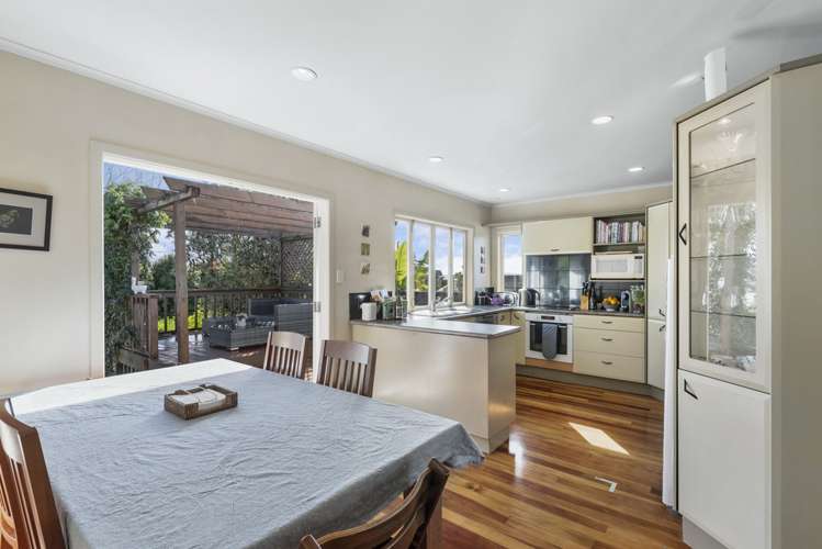 52 Vera Road Te Atatu South_5