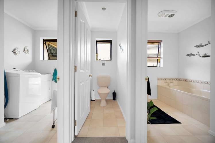 42 Templemore Drive Richmond_13