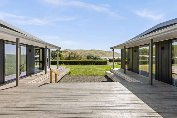 4A Shoal Beach Road Aramoana_3