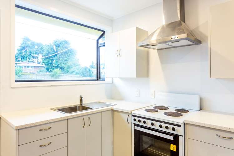 5 Blampied Rd Ōtara_6
