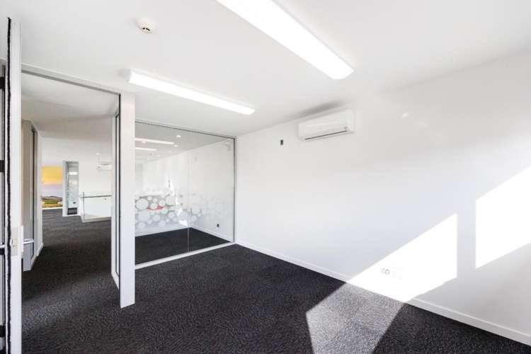 656 Tremaine Avenue Milson_16