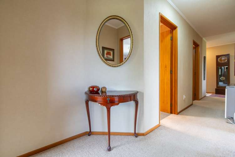 13 Bowen Street Te Anau_14