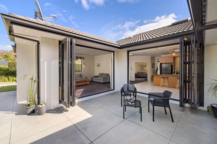 68 Pengary Lane Pyes Pa_15