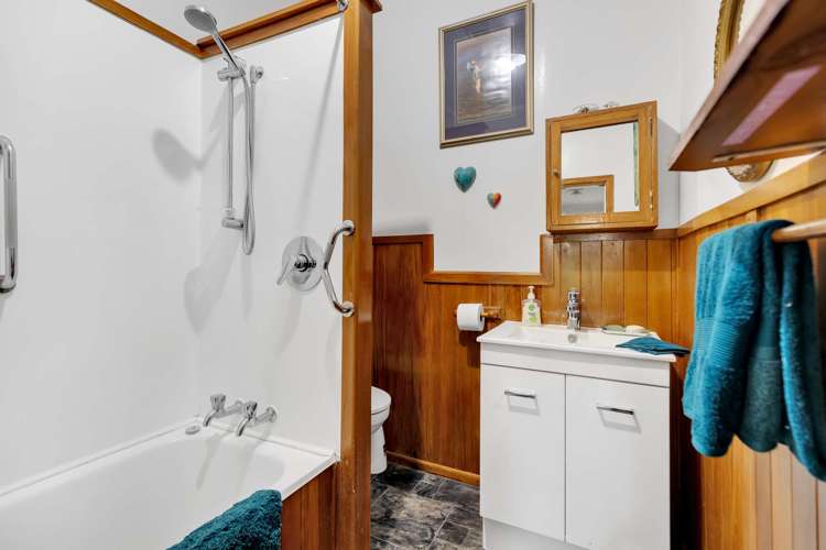 552 Ngongotaha Road Fairy Springs_13