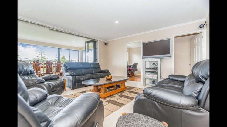 5 Tui Brae Beachlands_4